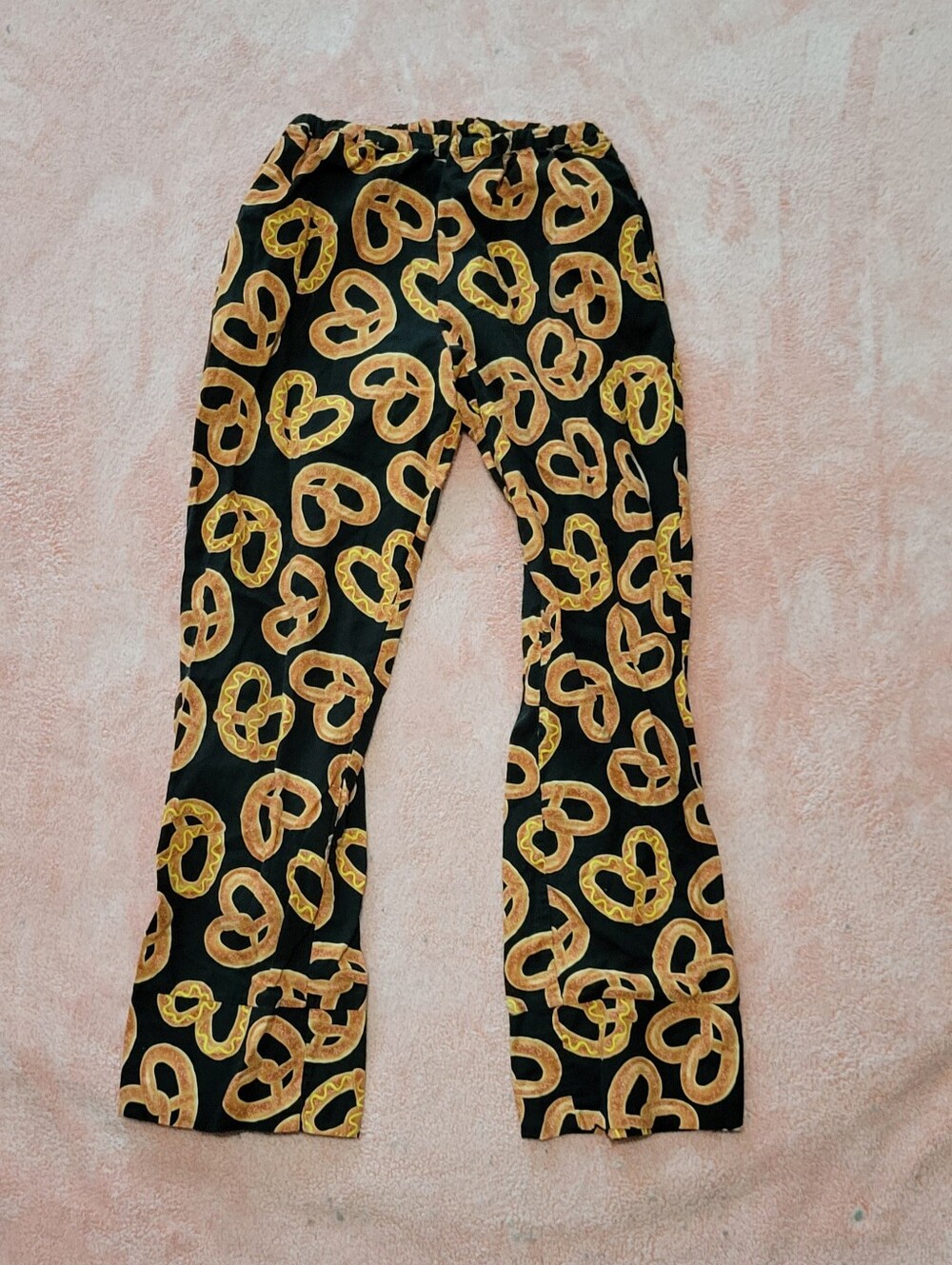 Pretzel Pants